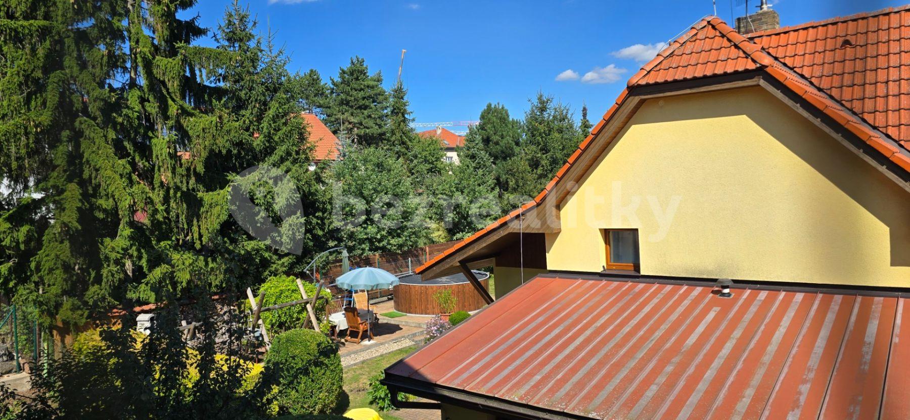 house for sale, 260 m², Tylova, Říčany, Středočeský Region