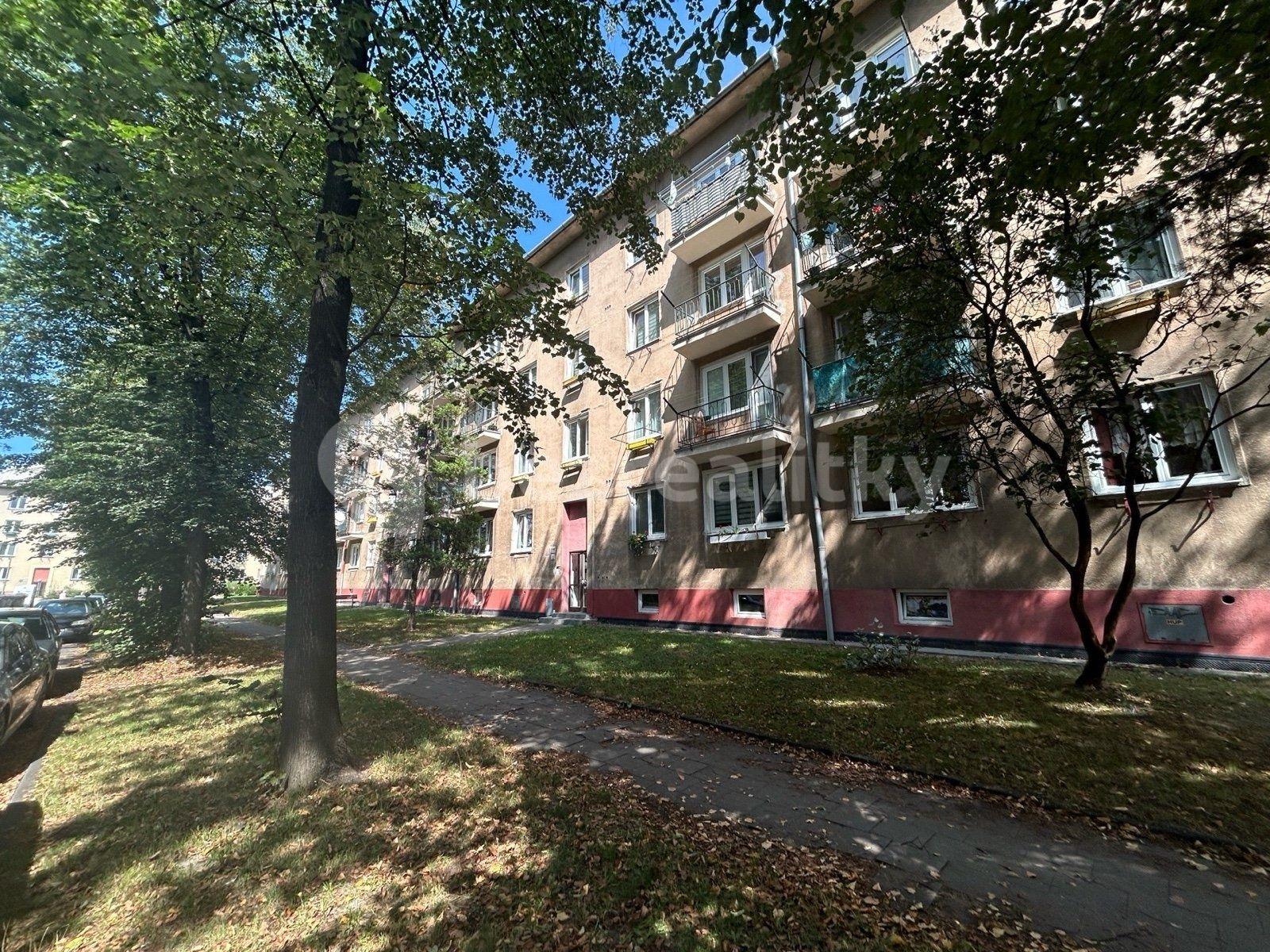 2 bedroom flat to rent, 51 m², Holubova, Karviná, Moravskoslezský Region