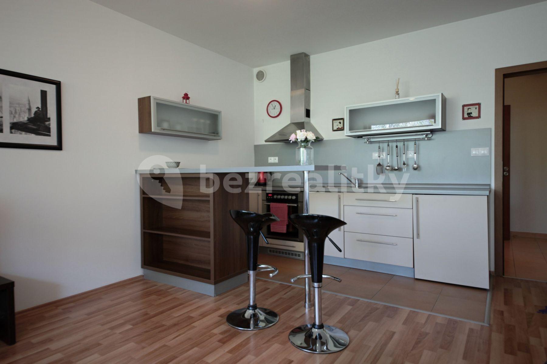 2 bedroom flat to rent, 40 m², Babická, Prague, Prague