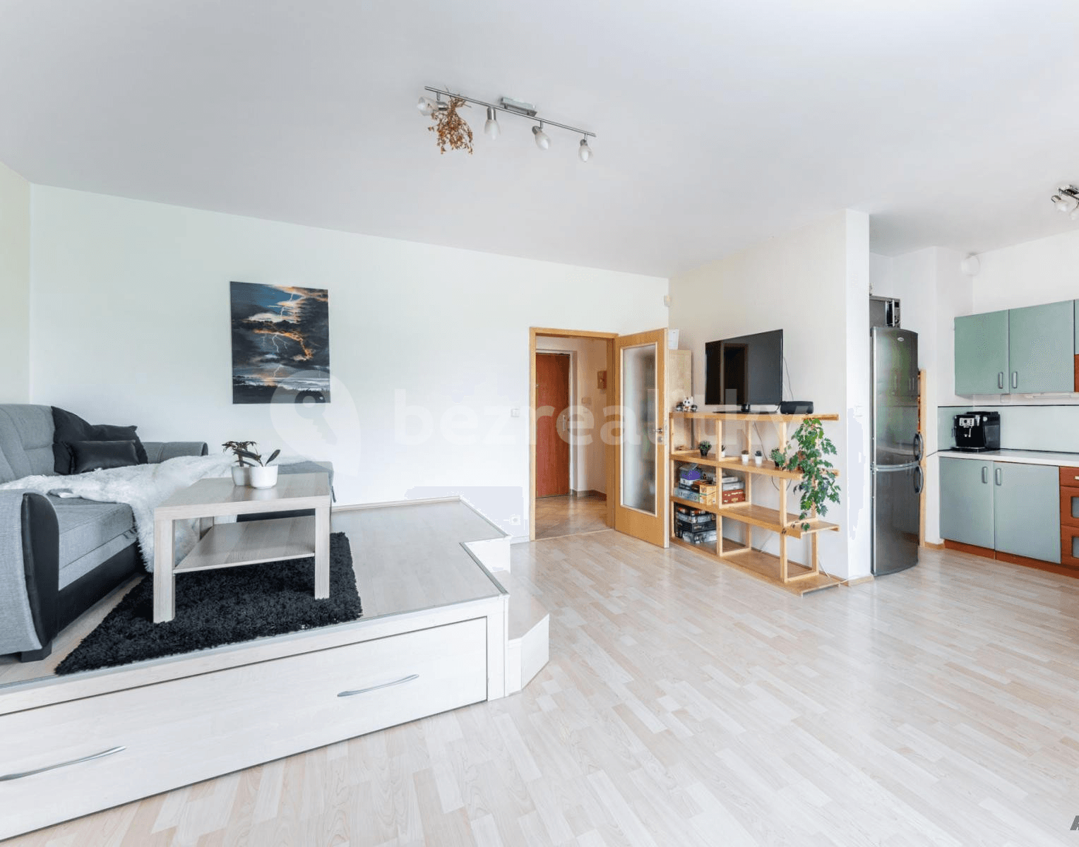 1 bedroom with open-plan kitchen flat for sale, 79 m², R.A. Dvorského, Prague, Prague