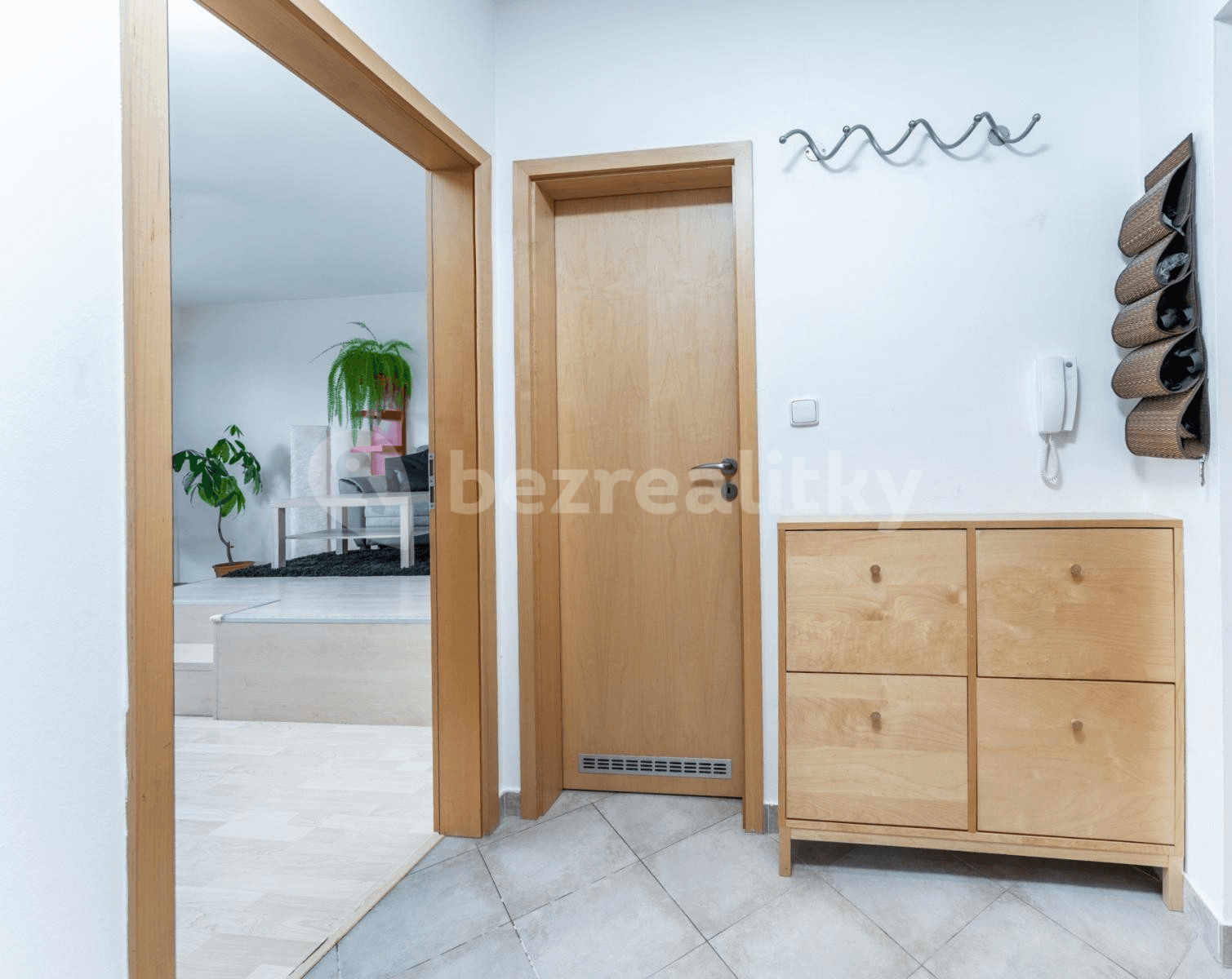 1 bedroom with open-plan kitchen flat for sale, 79 m², R.A. Dvorského, Prague, Prague