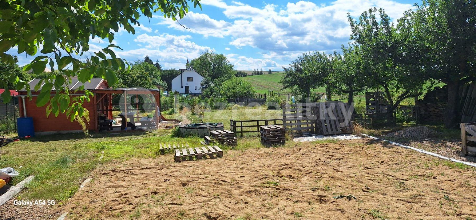 plot for sale, 785 m², Kostomlaty pod Řípem, Ústecký Region