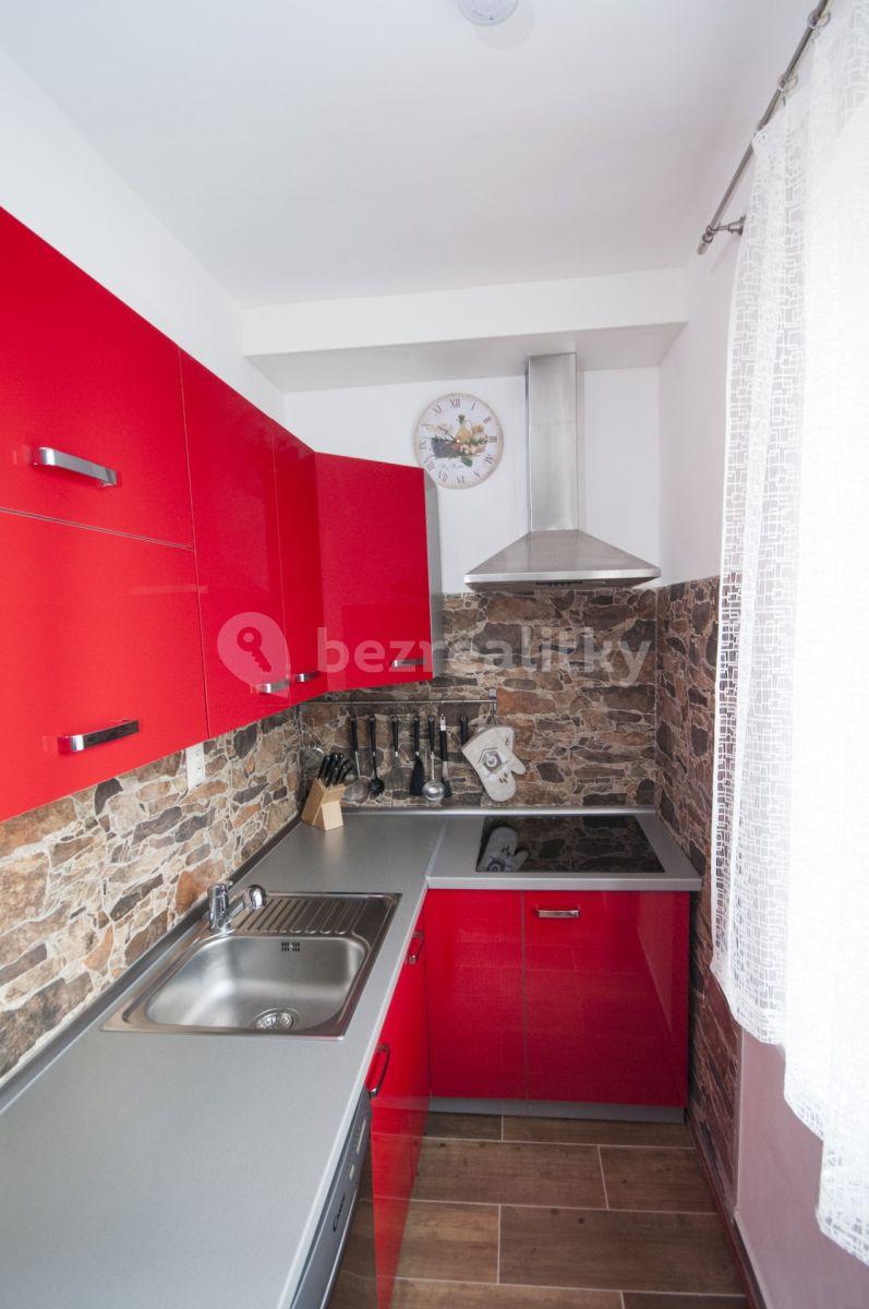 1 bedroom with open-plan kitchen flat for sale, 60 m², B. Němcové, Žacléř, Královéhradecký Region