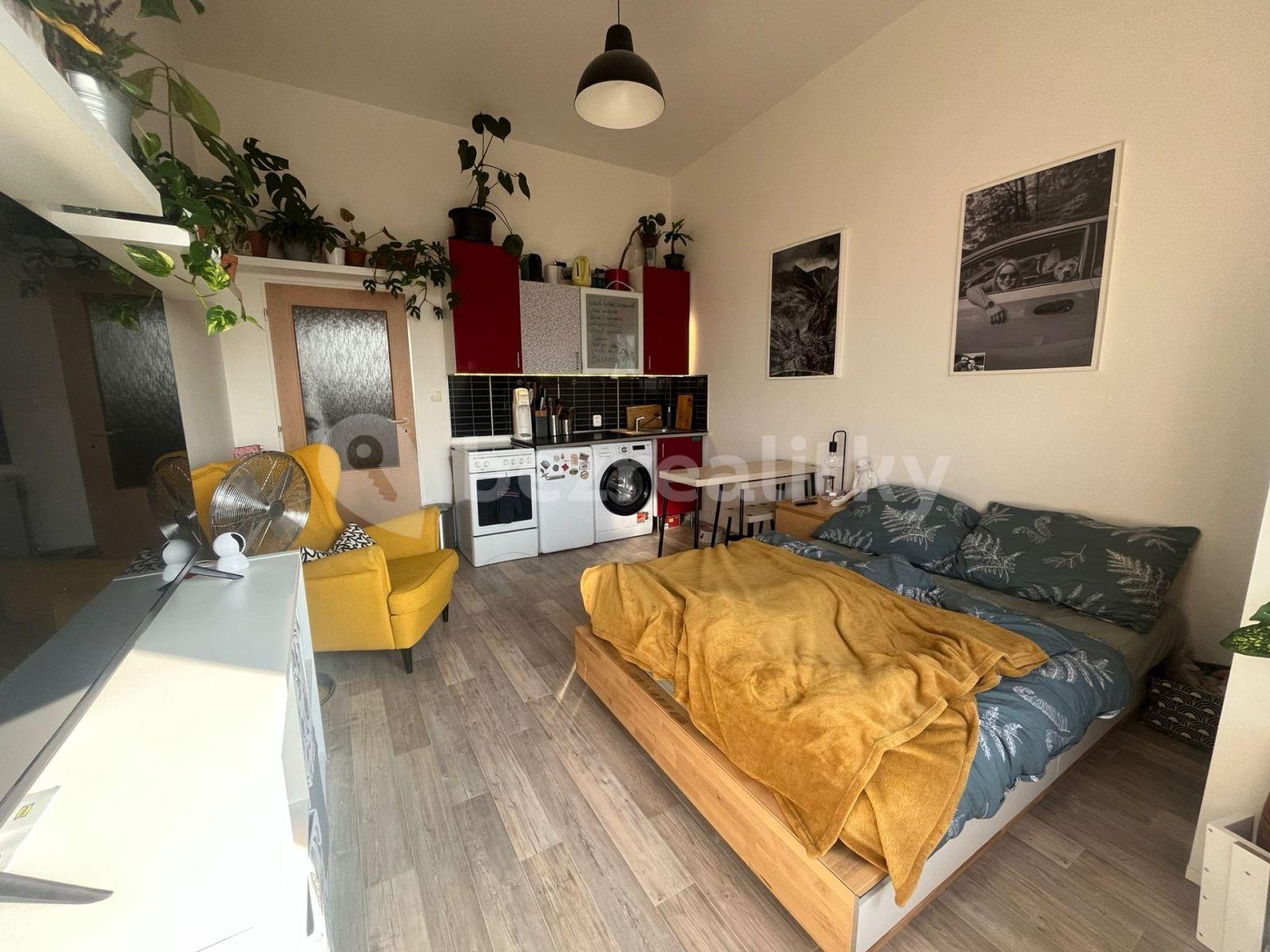 Studio flat to rent, 28 m², Křehlíkova, Brno, Jihomoravský Region