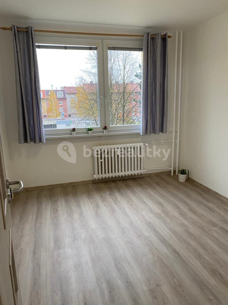 3 bedroom flat to rent, 77 m², Rooseveltovo náměstí, Teplice, Ústecký Region