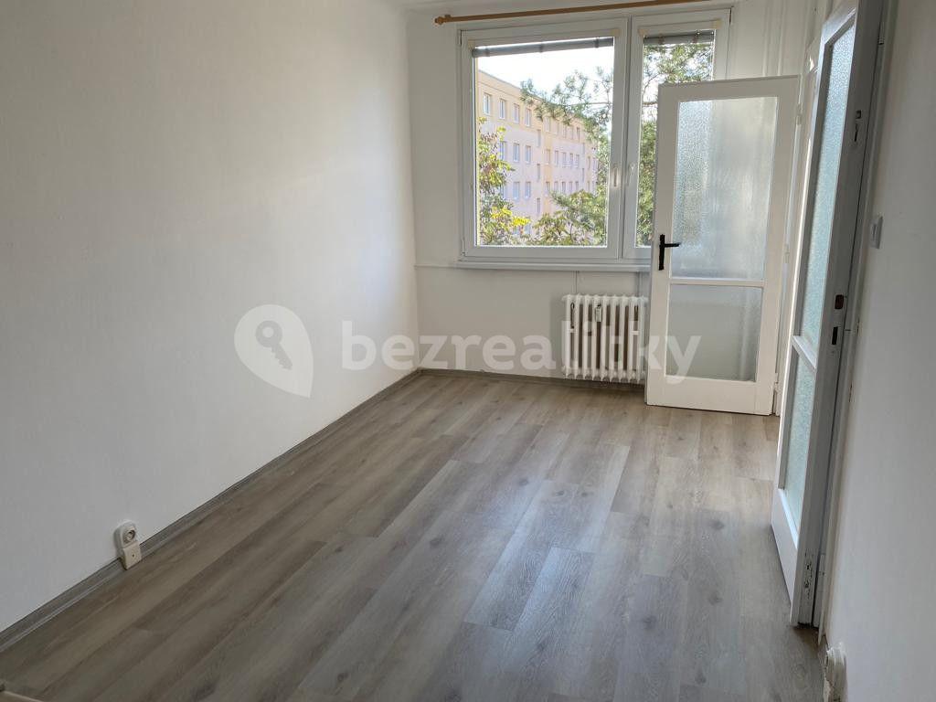 3 bedroom flat to rent, 77 m², Rooseveltovo náměstí, Teplice, Ústecký Region