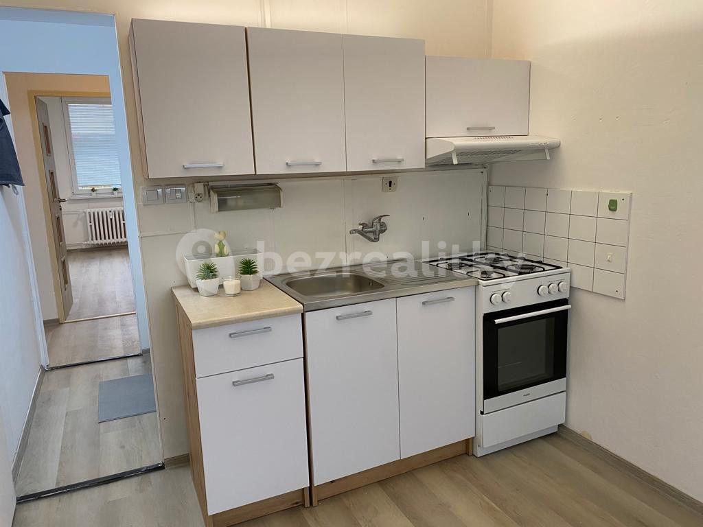 3 bedroom flat to rent, 77 m², Rooseveltovo náměstí, Teplice, Ústecký Region