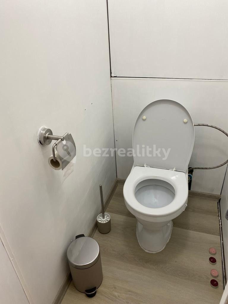 3 bedroom flat to rent, 77 m², Rooseveltovo náměstí, Teplice, Ústecký Region