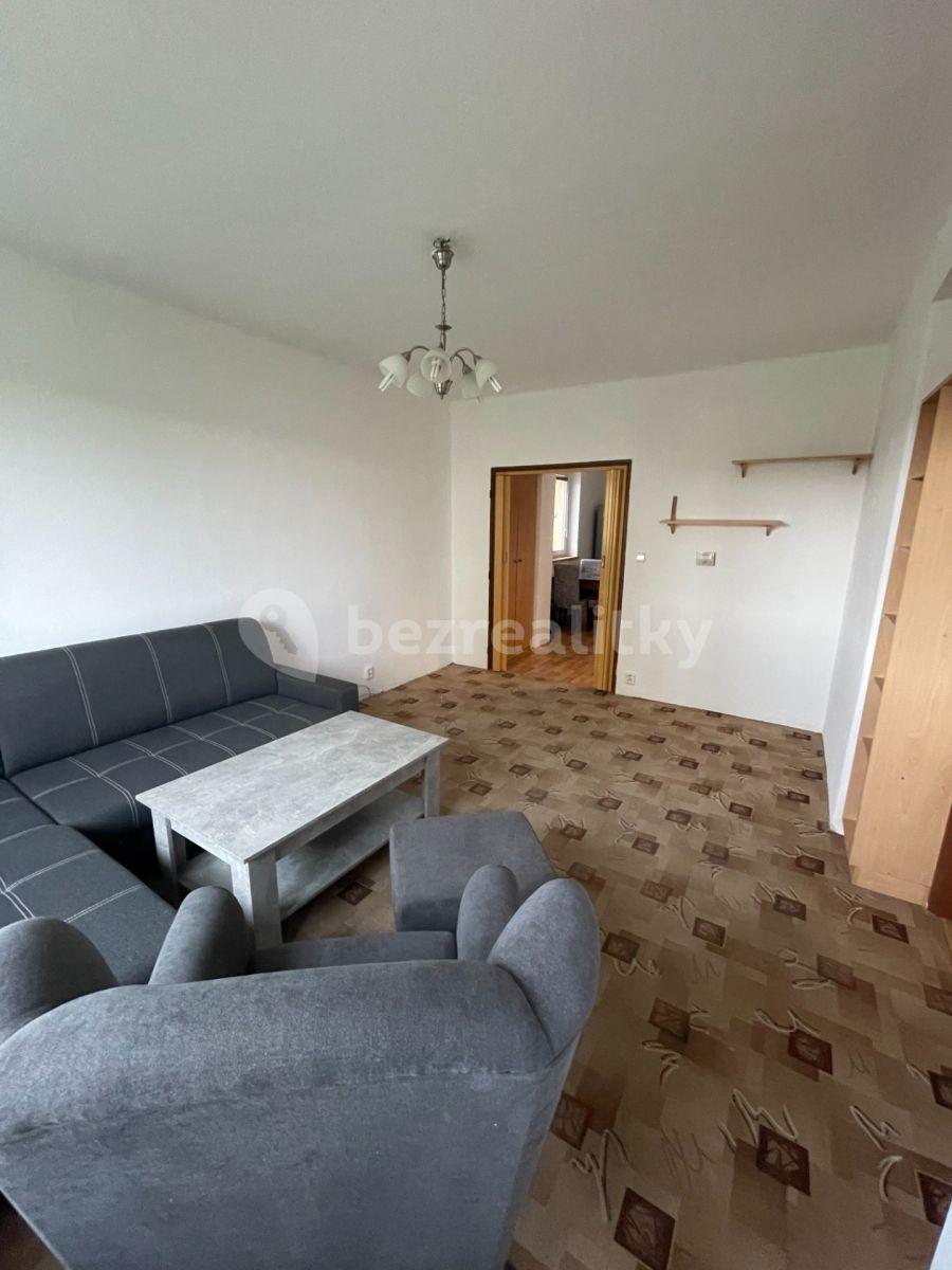 2 bedroom flat to rent, 49 m², Na Sídlišti, Dolní Bousov, Středočeský Region