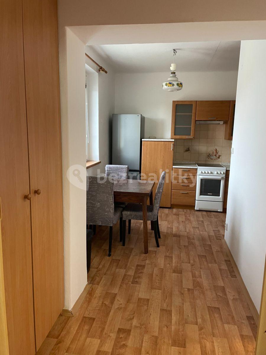 2 bedroom flat to rent, 49 m², Na Sídlišti, Dolní Bousov, Středočeský Region