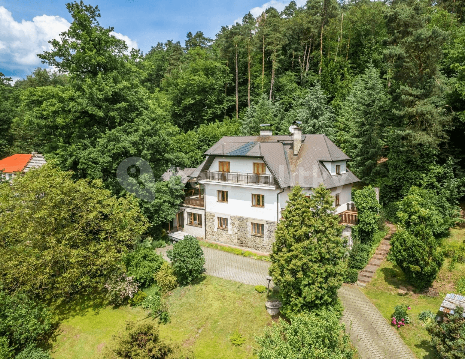 house for sale, 305 m², Nad rybníkem, Mnichovice, Středočeský Region