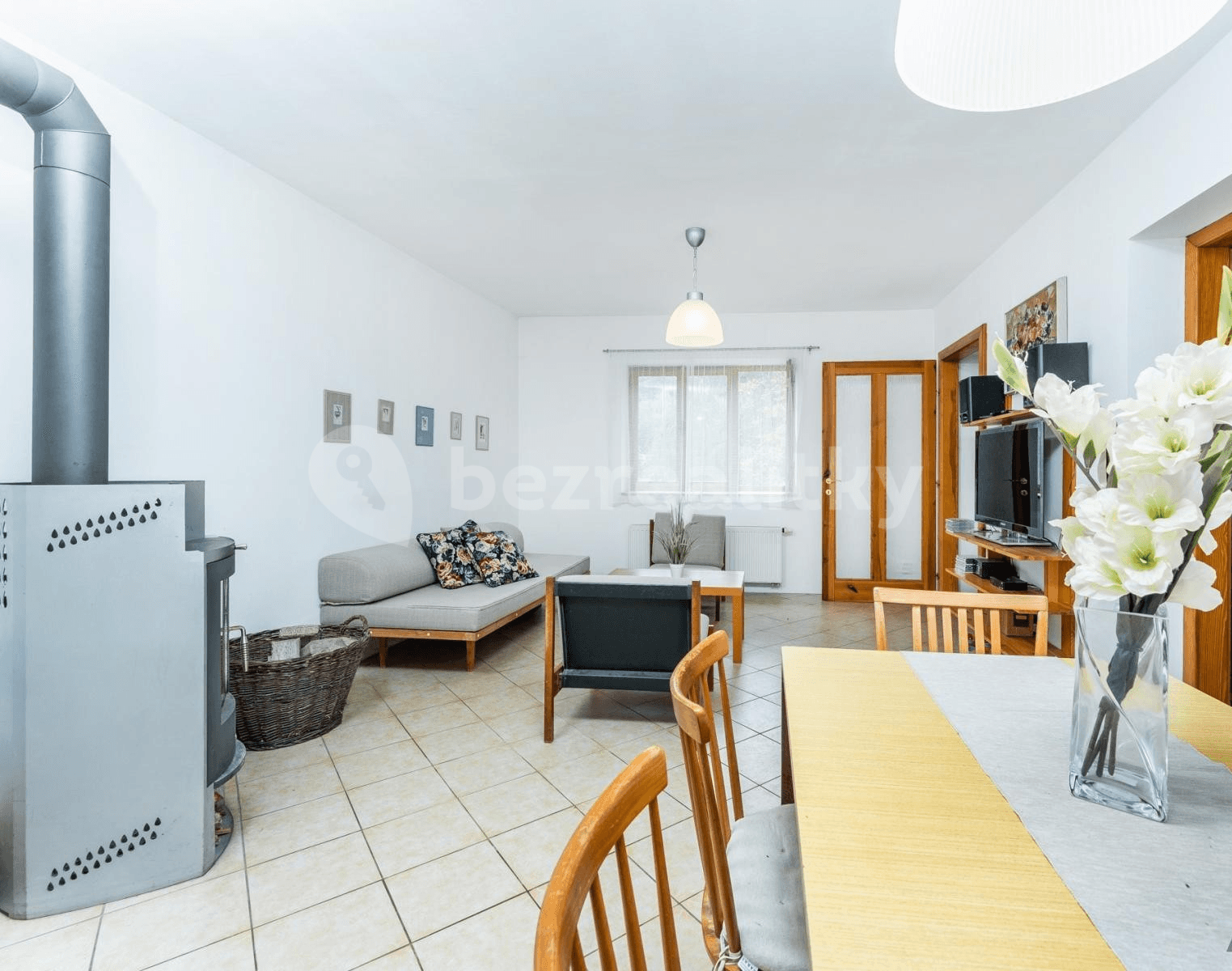 house for sale, 305 m², Nad rybníkem, Mnichovice, Středočeský Region