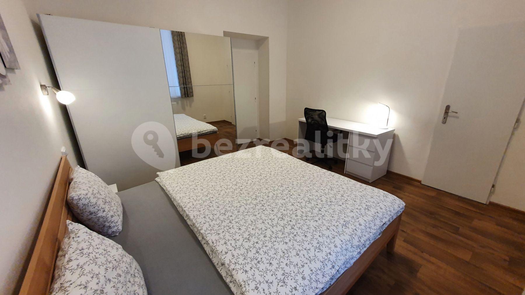 3 bedroom flat to rent, 60 m², Tyršova, Prague, Prague