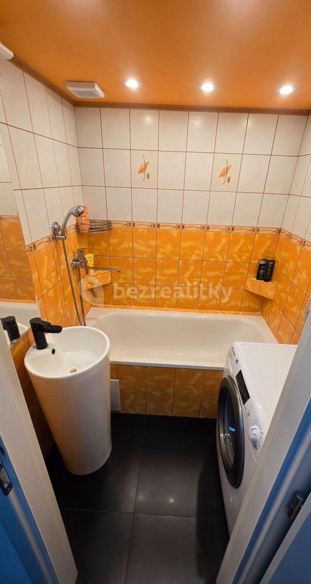 4 bedroom flat for sale, 80 m², Sportovní, Loket, Karlovarský Region