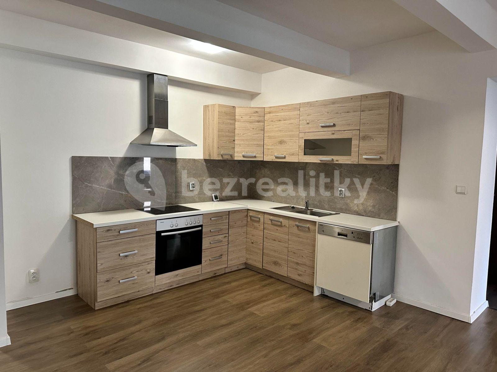 2 bedroom with open-plan kitchen flat for sale, 85 m², Na Ovčíně, Beroun, Středočeský Region