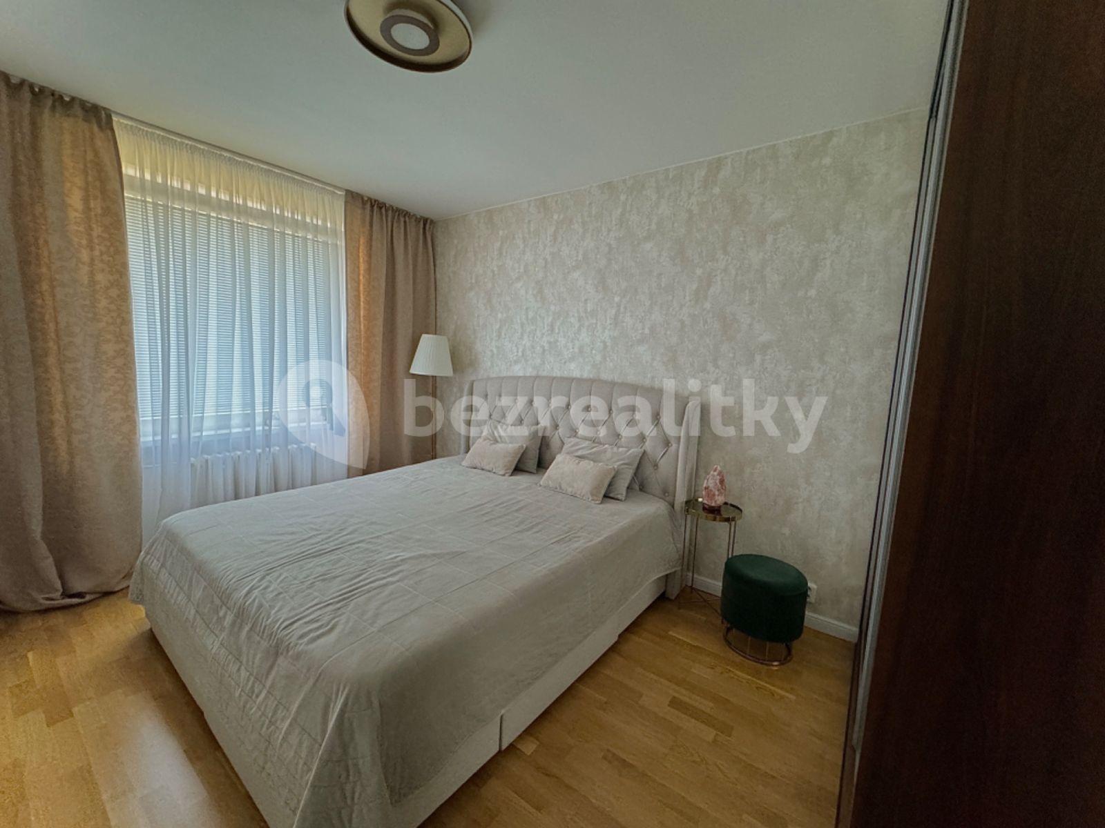 3 bedroom flat for sale, 70 m², Tupolevova, Prague, Prague