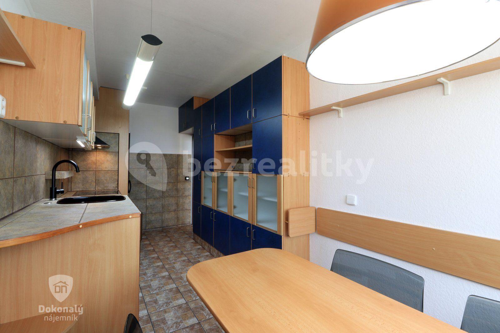 3 bedroom flat to rent, 76 m², 17. listopadu, Mladá Boleslav, Středočeský Region