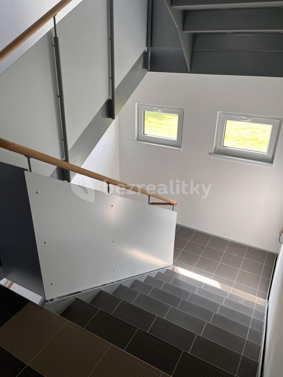 1 bedroom with open-plan kitchen flat to rent, 38 m², Prokopa Holého, Slaný, Středočeský Region