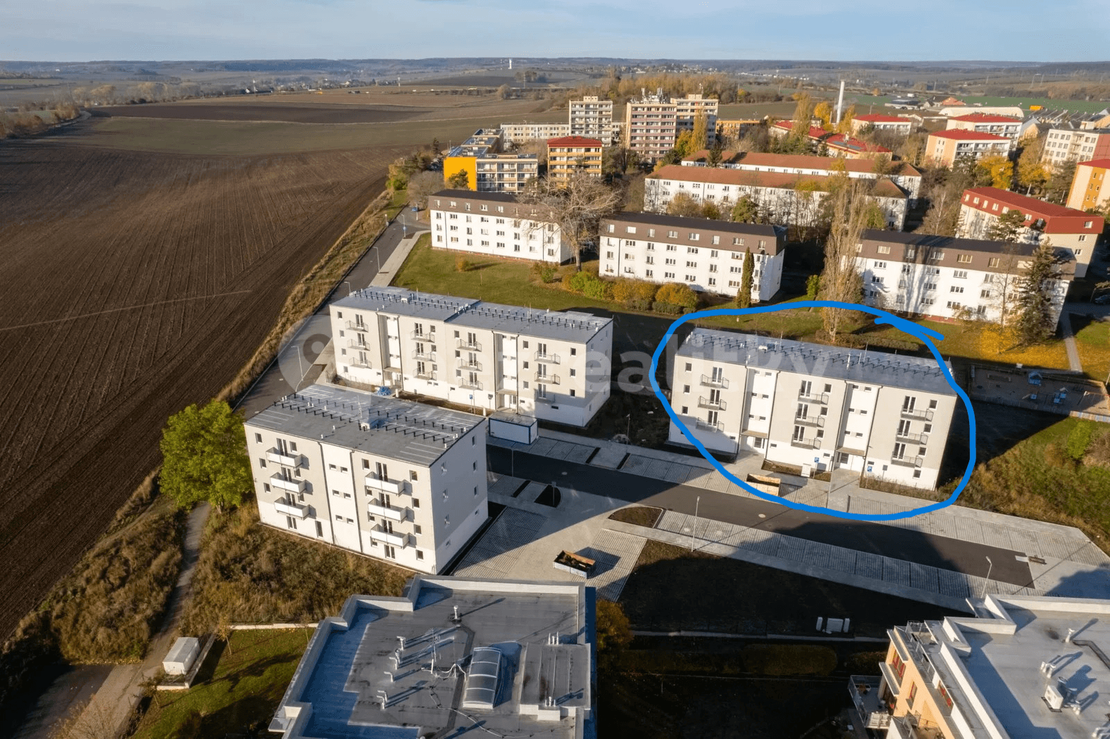 1 bedroom with open-plan kitchen flat to rent, 38 m², Prokopa Holého, Slaný, Středočeský Region