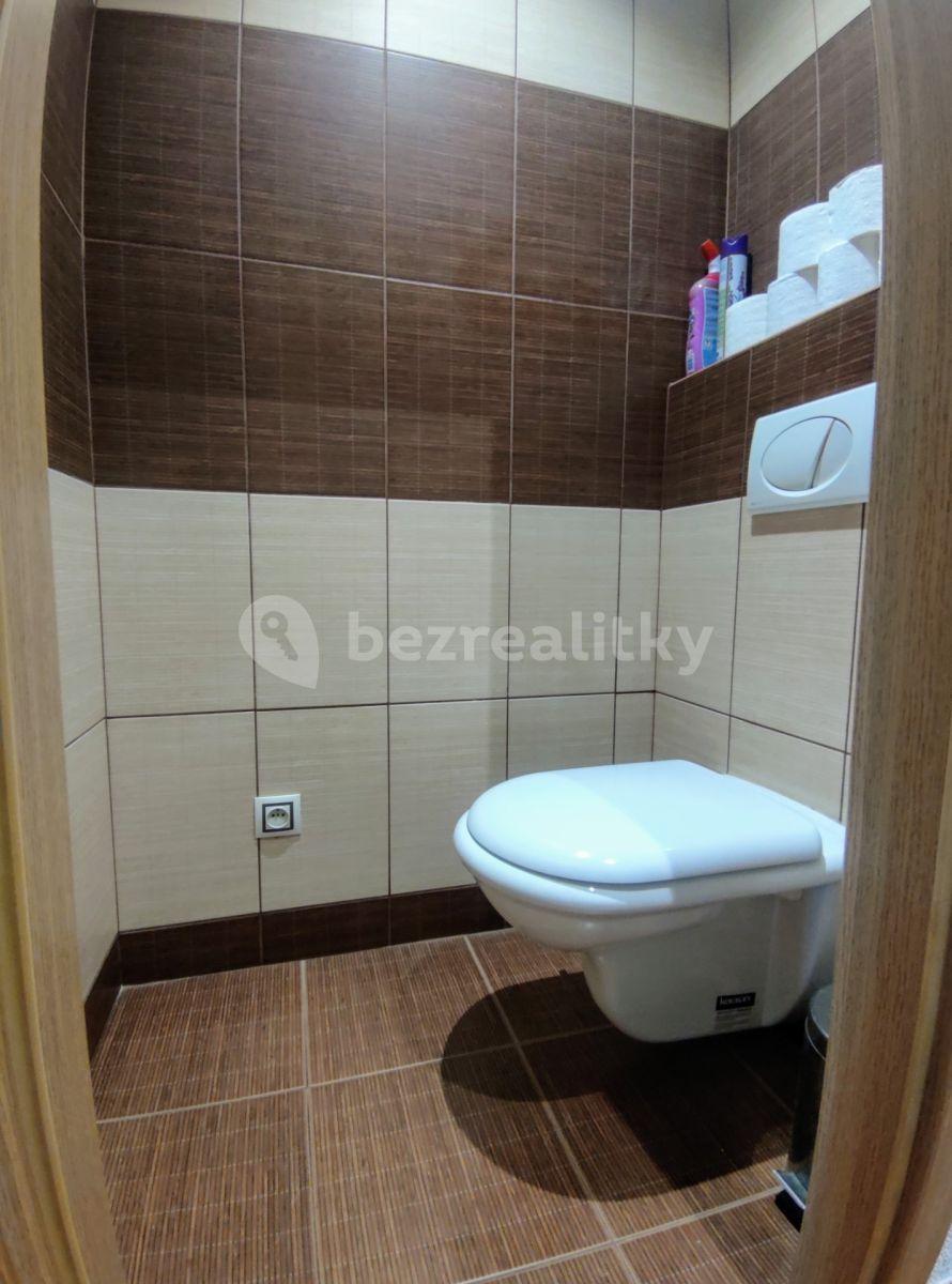 3 bedroom flat for sale, 76 m², Tuklatská, Prague, Prague