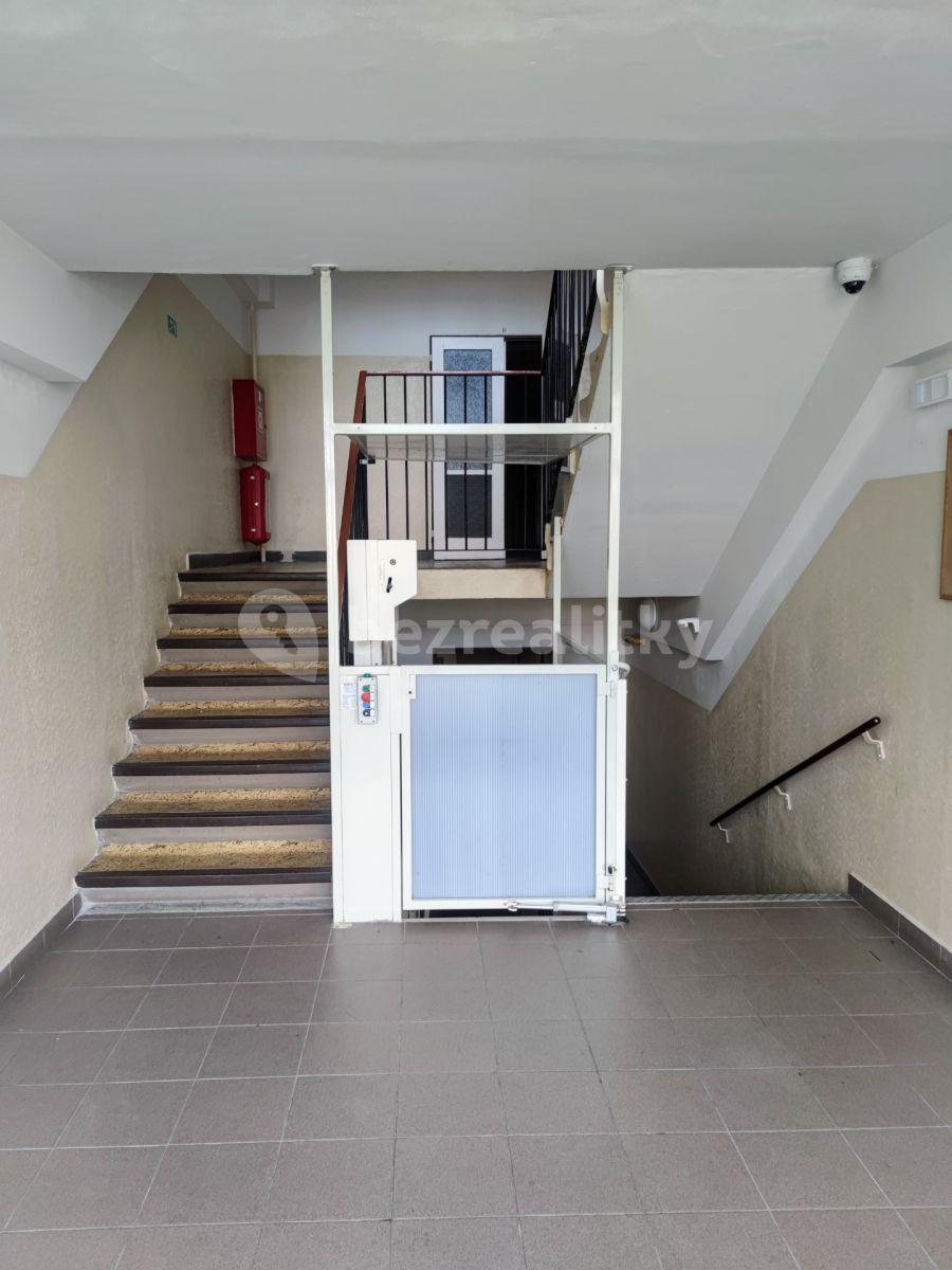 3 bedroom flat for sale, 76 m², Tuklatská, Prague, Prague