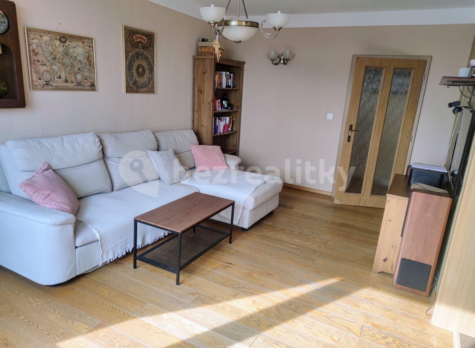 3 bedroom flat for sale, 76 m², Tuklatská, Prague, Prague