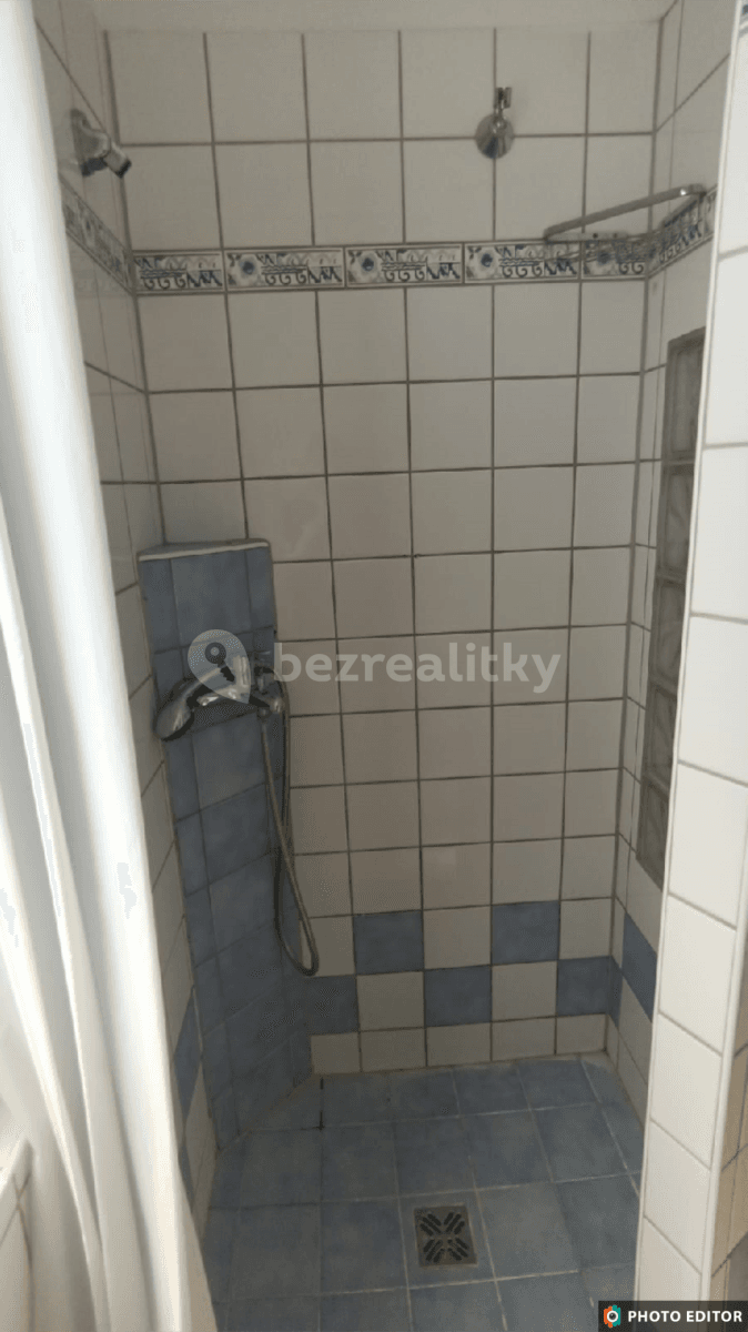 2 bedroom flat for sale, 43 m², Nešporova, Olomouc, Olomoucký Region