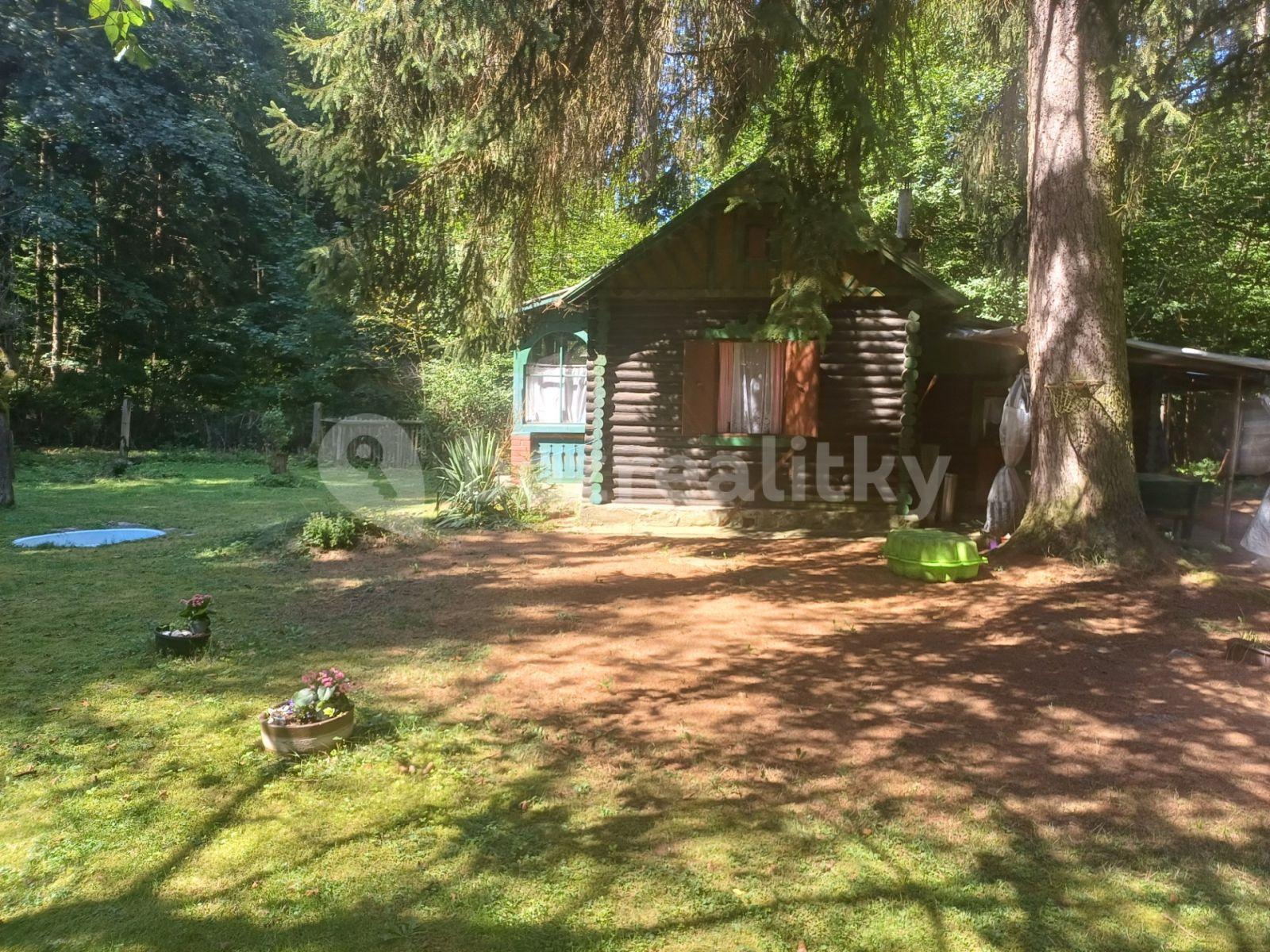 recreational property for sale, 2,000 m², Chocerady, Středočeský Region