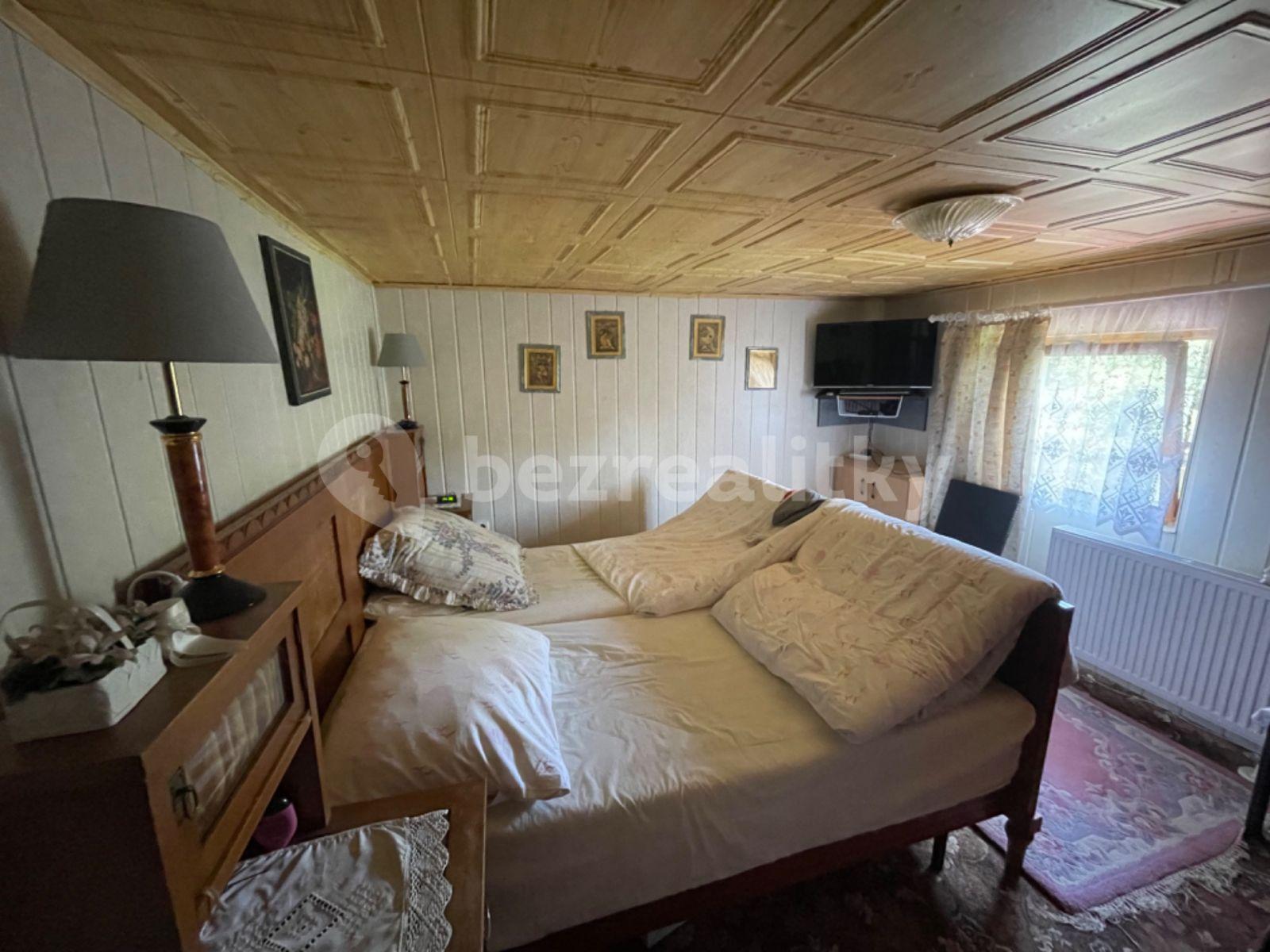 house for sale, 200 m², Počedělice, Ústecký Region