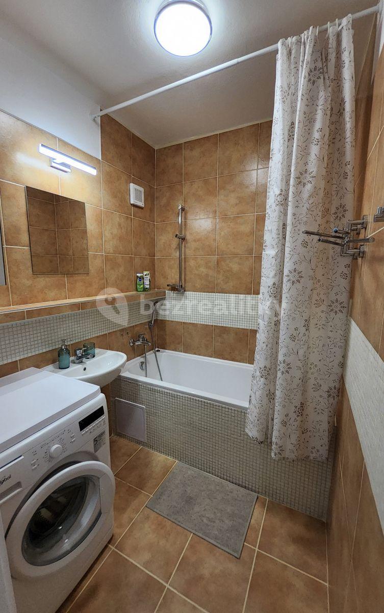 4 bedroom flat to rent, 85 m², Pavla Horova, Devínska Nová Ves, Bratislavský Region