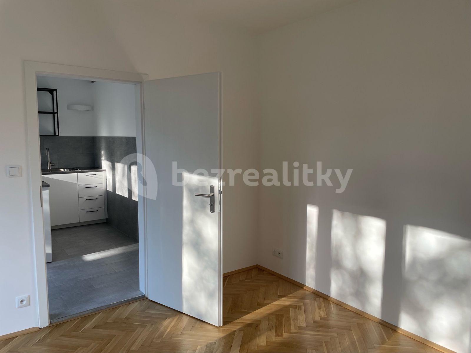 1 bedroom flat to rent, 40 m², Východní, Karlovy Vary, Karlovarský Region