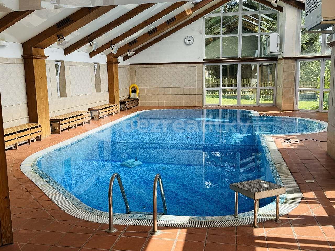 recreational property to rent, 0 m², Rudník, Královéhradecký Region