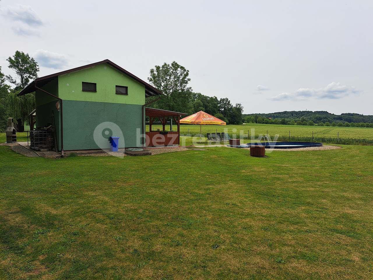 recreational property to rent, 0 m², Černčice, Královéhradecký Region