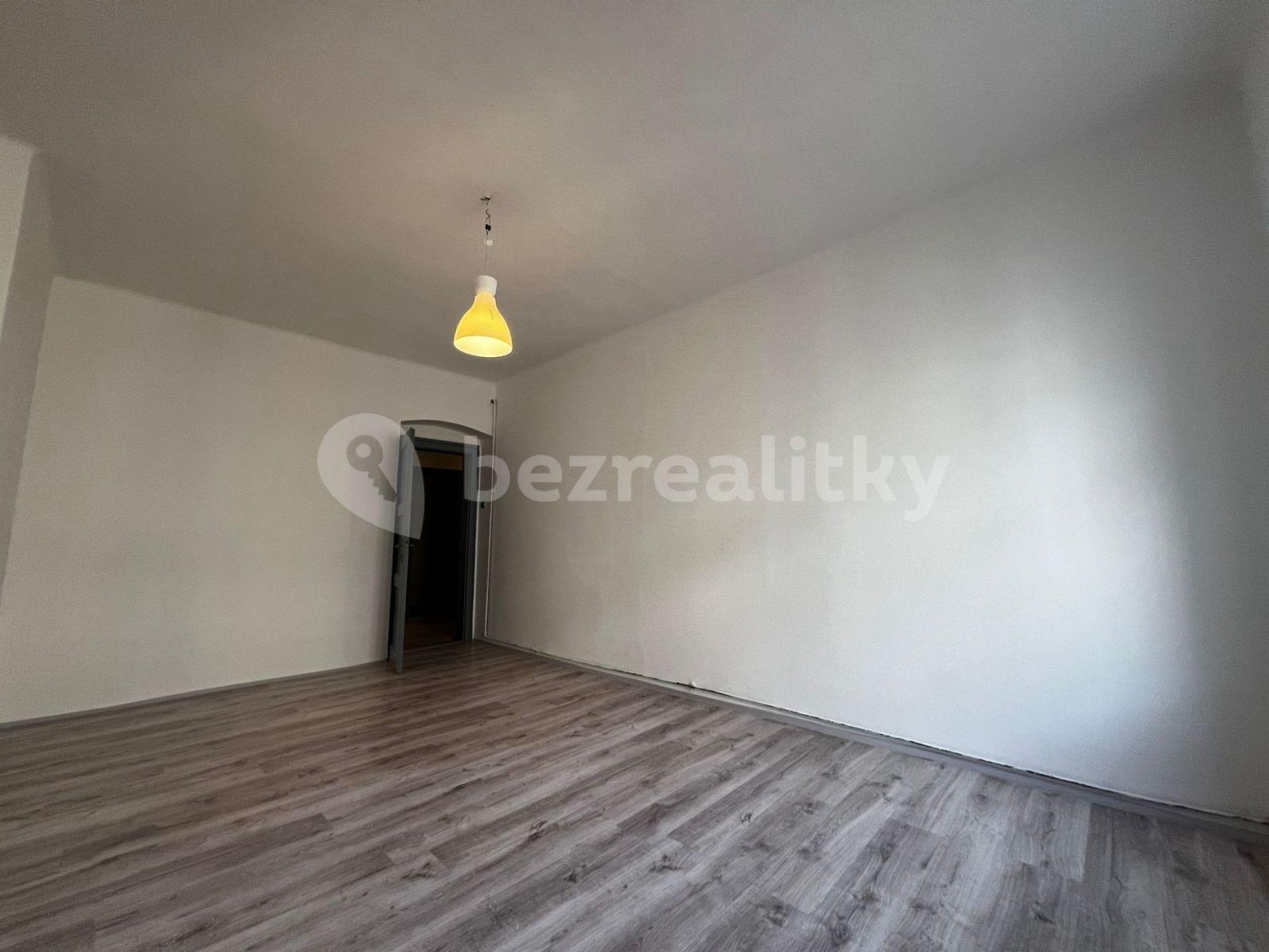 1 bedroom flat to rent, 46 m², K. Čapka, Karlovy Vary, Karlovarský Region