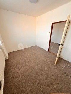 4 bedroom flat to rent, 80 m², Na Pískách, Kostelec nad Labem, Středočeský Region