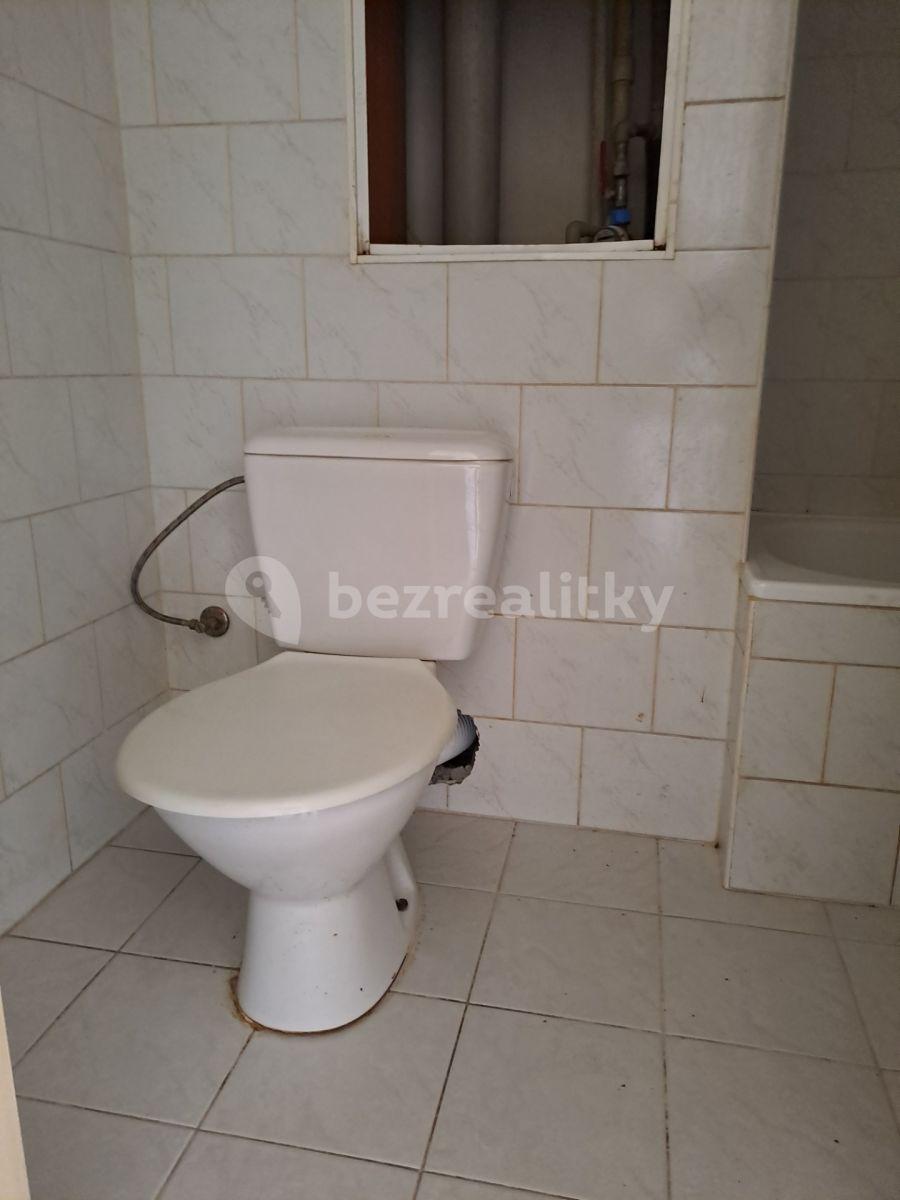 Small studio flat for sale, 20 m², Štúrova, Prague, Prague