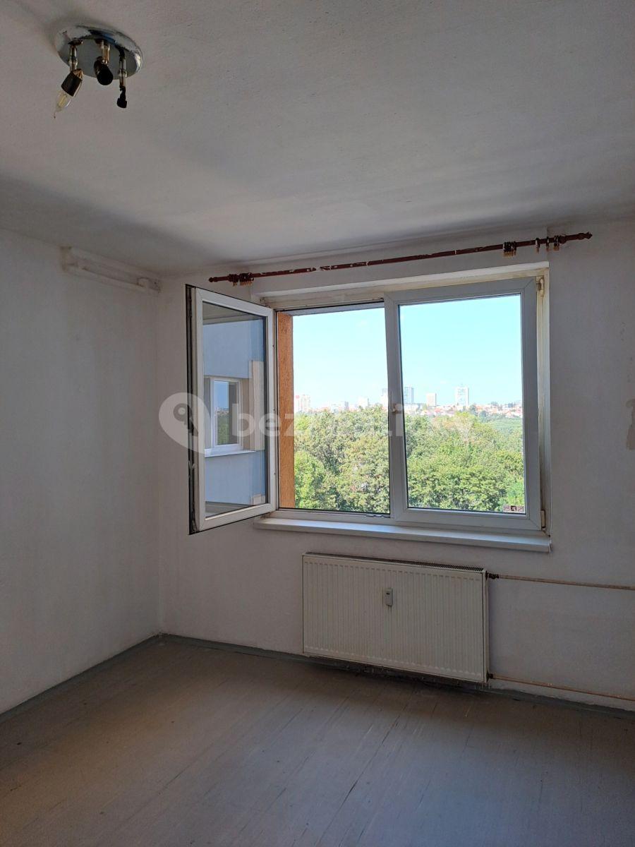 Small studio flat for sale, 20 m², Štúrova, Prague, Prague