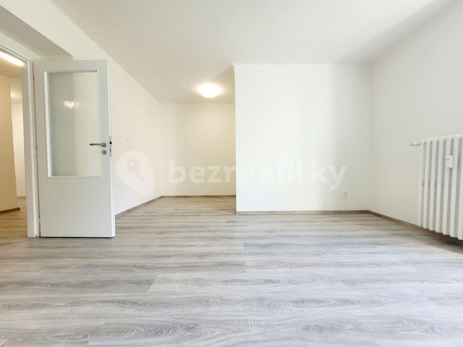 2 bedroom flat to rent, 60 m², Hlavní třída, Havířov, Moravskoslezský Region