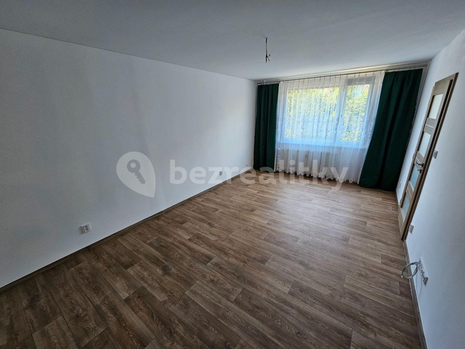 3 bedroom flat to rent, 71 m², U trati, Jičín, Královéhradecký Region