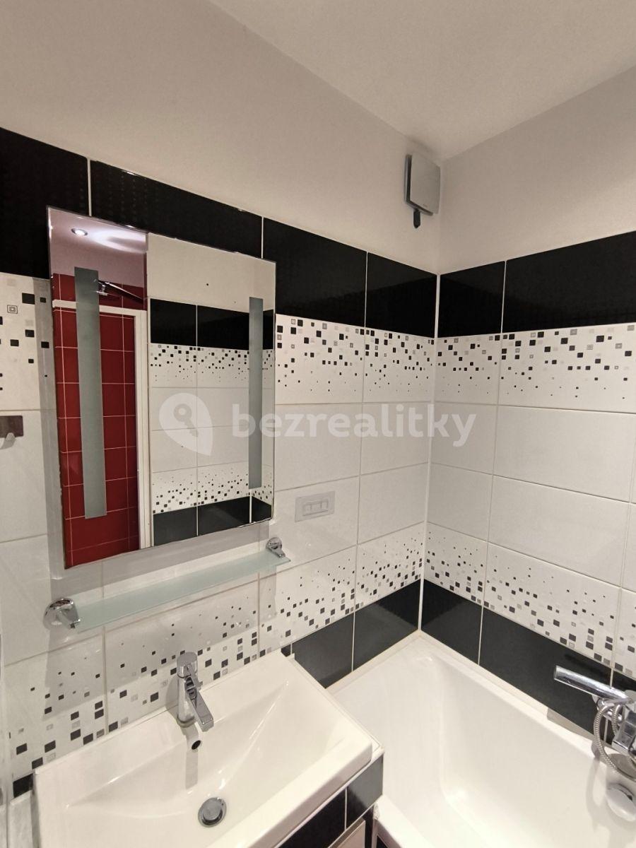 3 bedroom flat for sale, 64 m², Lidická, Kopřivnice, Moravskoslezský Region