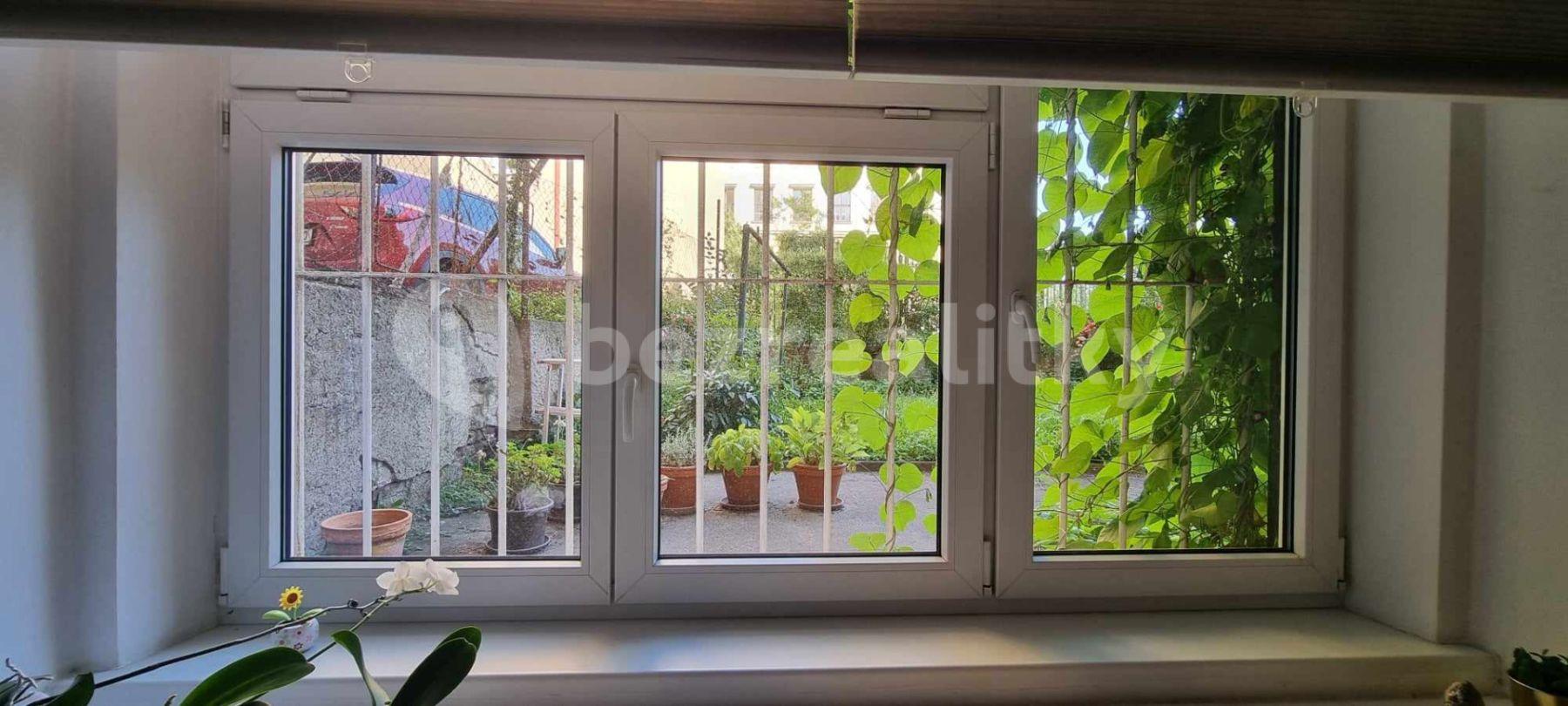 1 bedroom with open-plan kitchen flat for sale, 40 m², Prachnerova, Prague, Prague