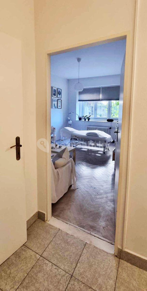 1 bedroom with open-plan kitchen flat for sale, 40 m², Prachnerova, Prague, Prague