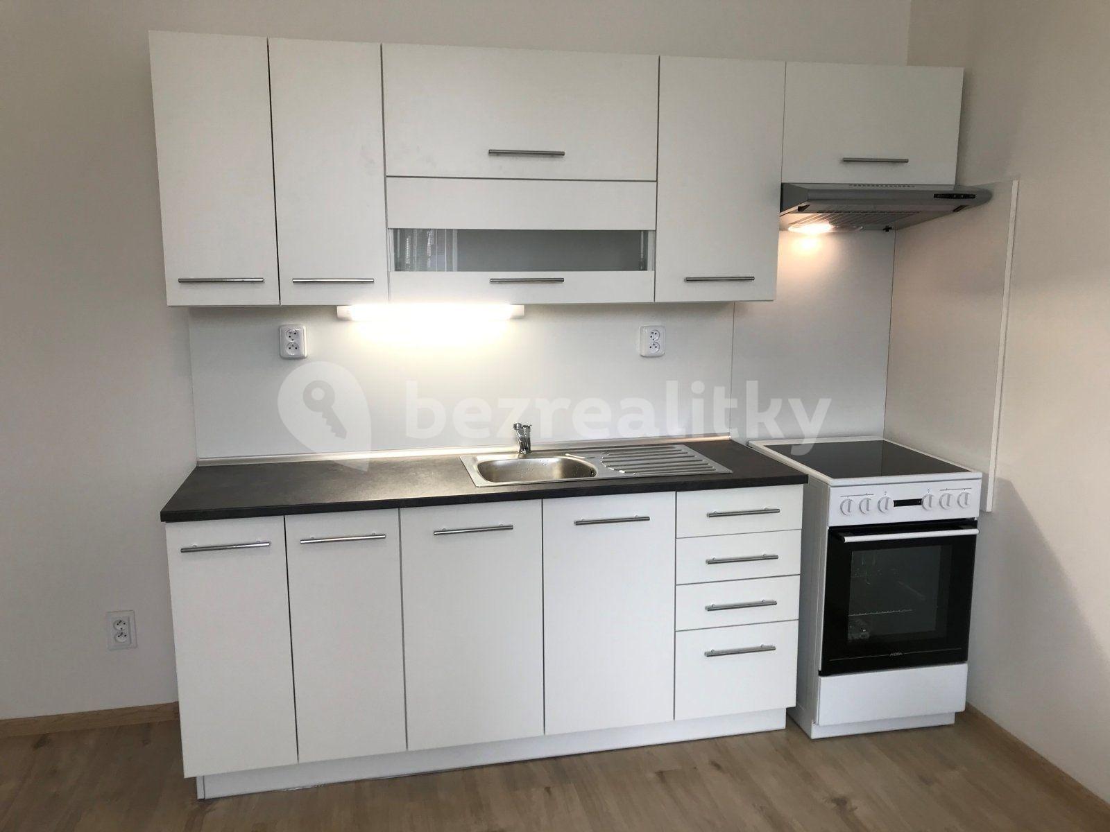 2 bedroom flat to rent, 46 m², Lesní, Orlová, Moravskoslezský Region