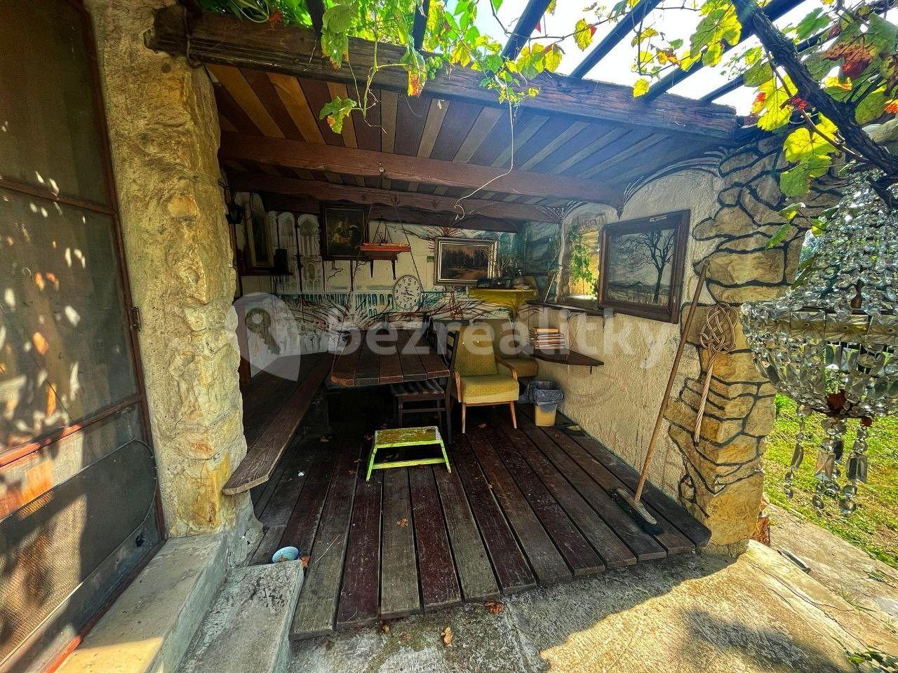 house for sale, 276 m², Brozany nad Ohří, Ústecký Region