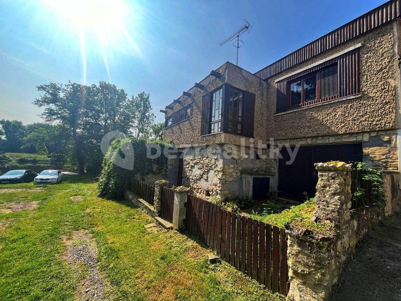 house for sale, 276 m², Brozany nad Ohří, Ústecký Region