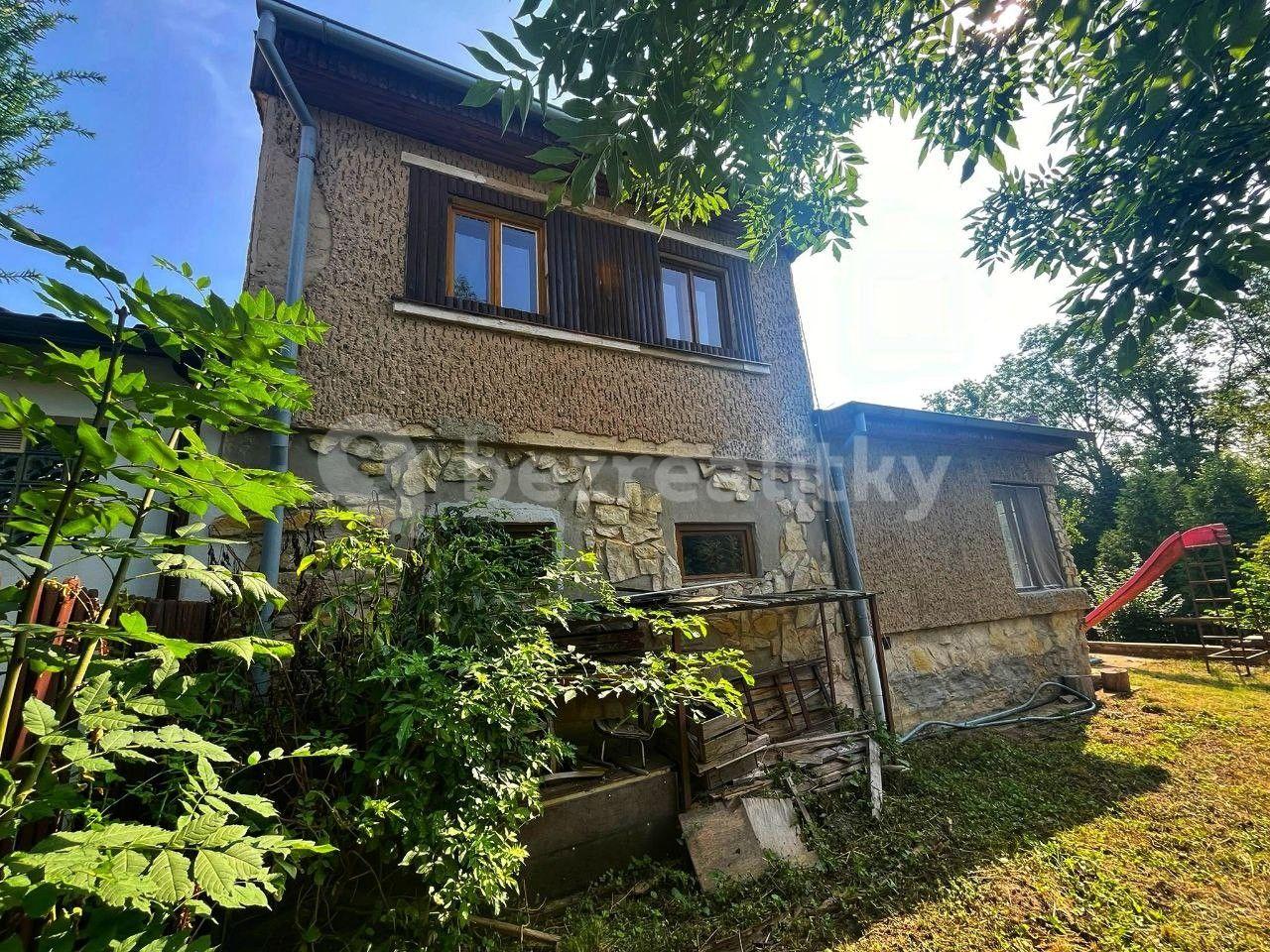 house for sale, 276 m², Brozany nad Ohří, Ústecký Region