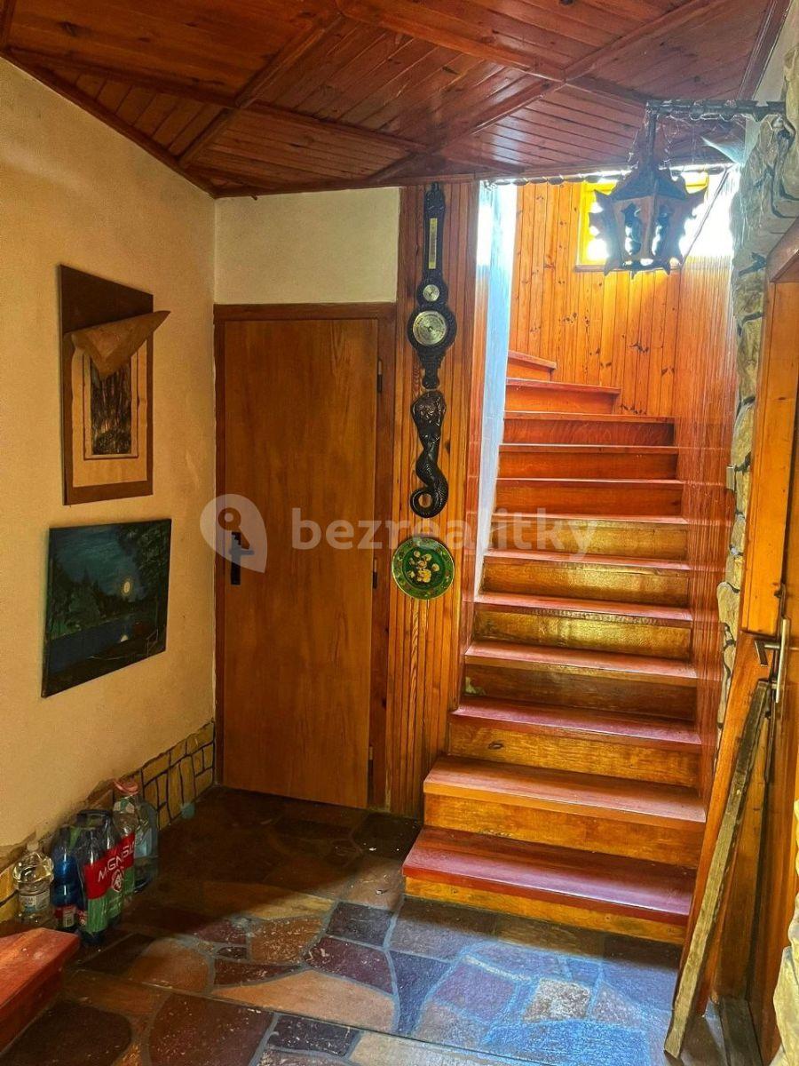 house for sale, 276 m², Brozany nad Ohří, Ústecký Region