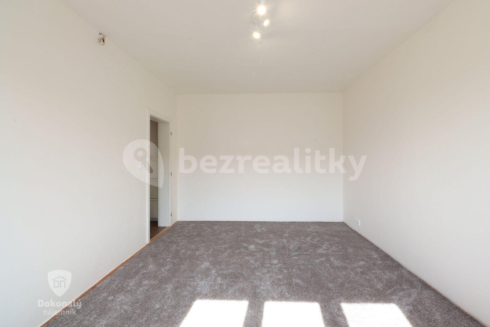 1 bedroom with open-plan kitchen flat to rent, 34 m², Švermova, Beroun, Středočeský Region