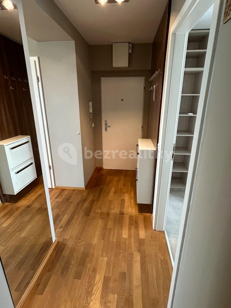 2 bedroom with open-plan kitchen flat for sale, 74 m², Pecháčkova, Plzeň, Plzeňský Region