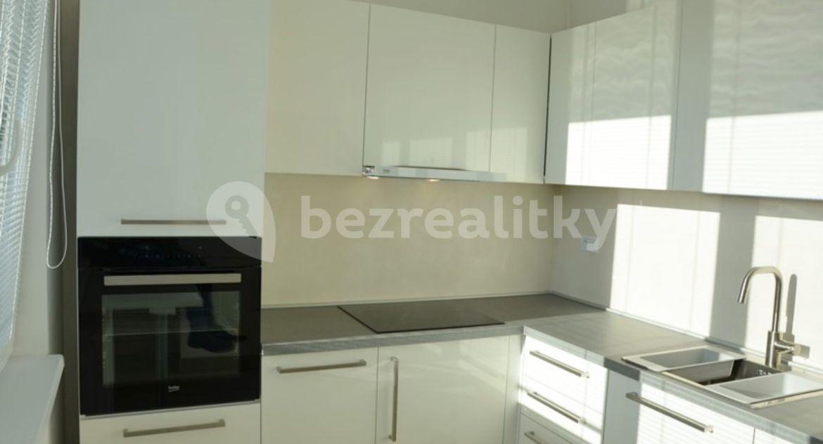 2 bedroom with open-plan kitchen flat to rent, 68 m², P. Voka, Veselí nad Lužnicí, Jihočeský Region